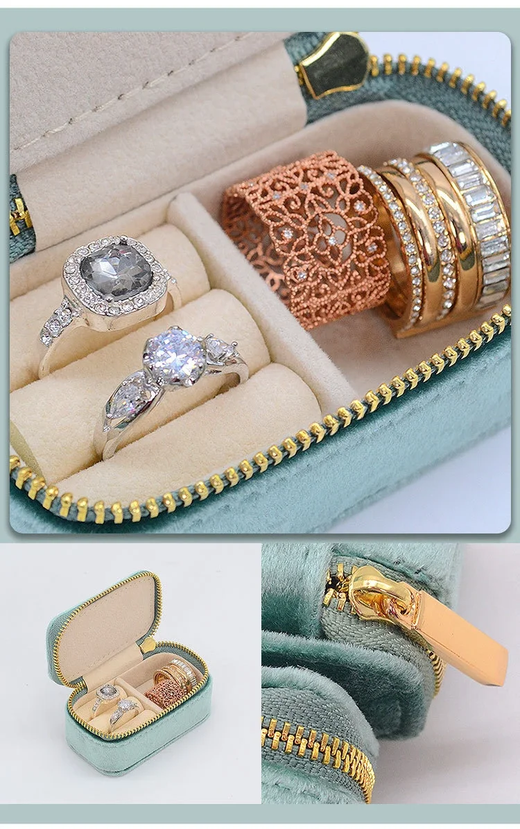 Mini Travel Jewelry Box, Ring  - مراجعة Velvet Jewelry Box وسعره