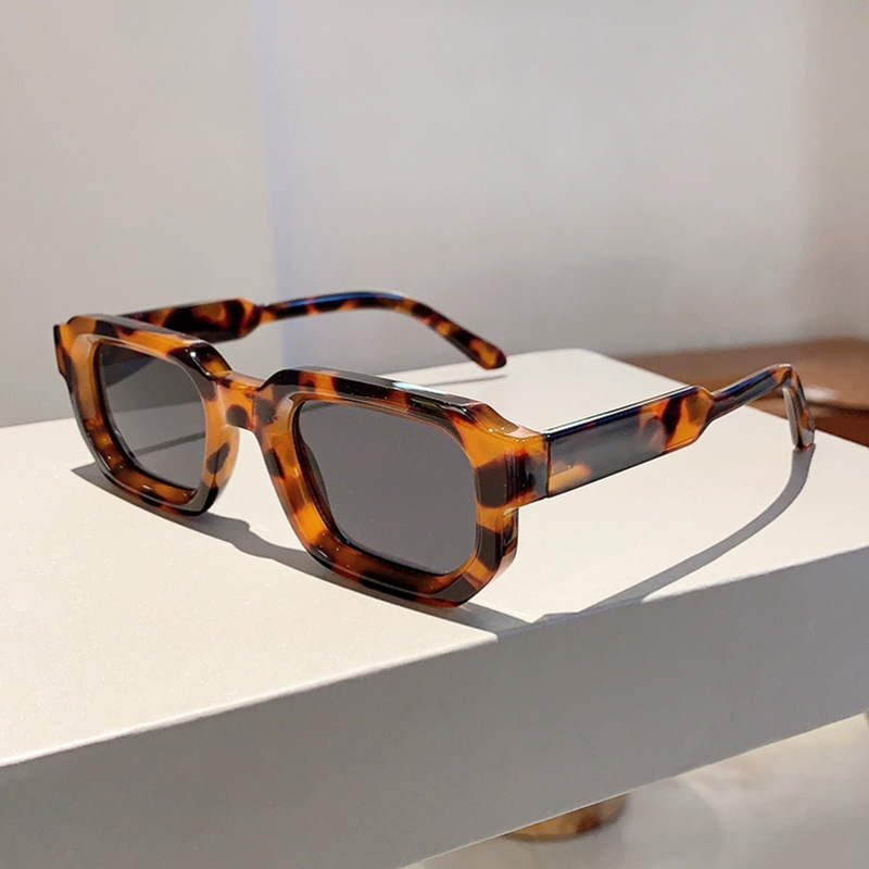 Rectangle Sunglasses Men Women - مراجعة Luxury Lifestyle Store وسعره