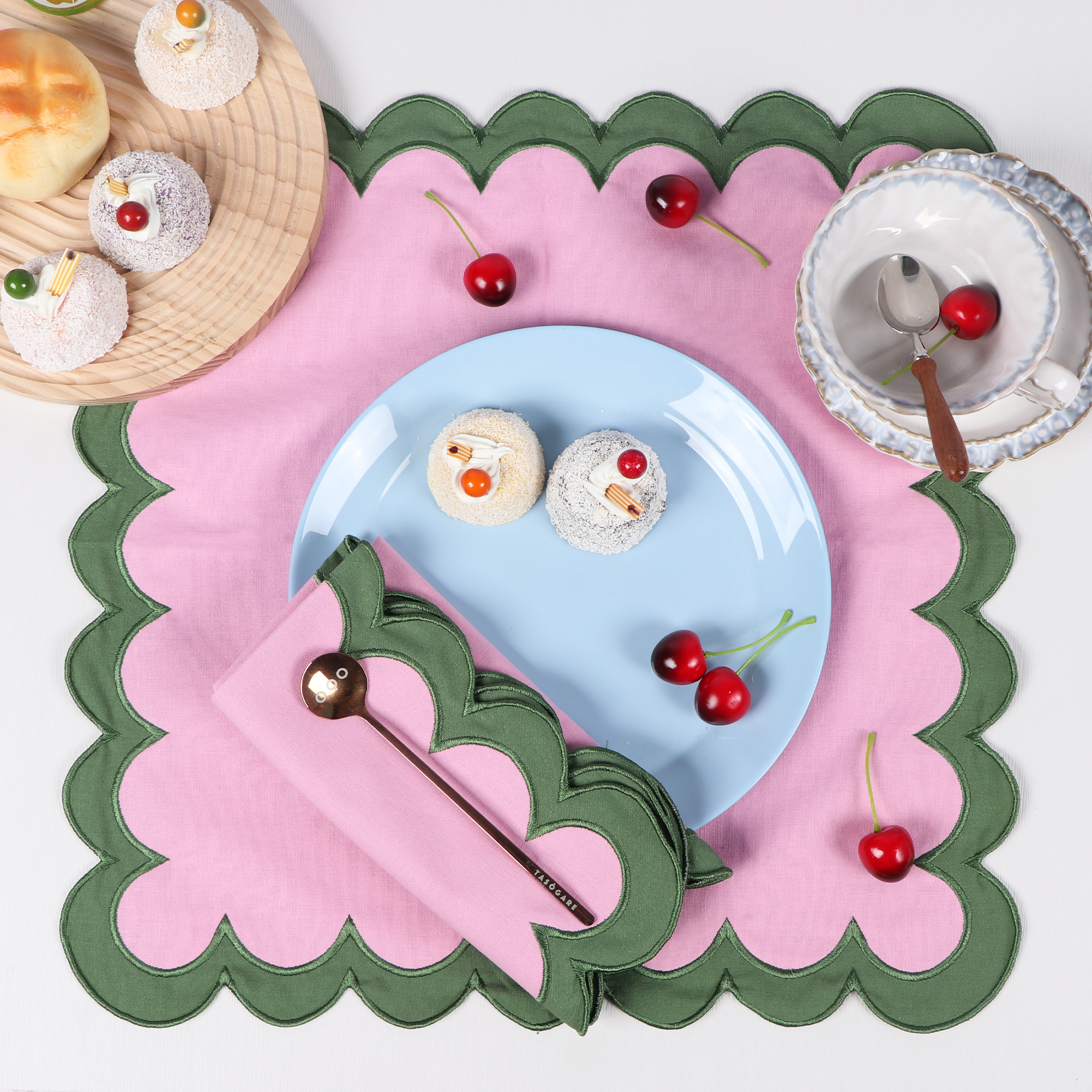 1PC Various Thick Embroidered  - مراجعة Linen Napkin Set وسعره