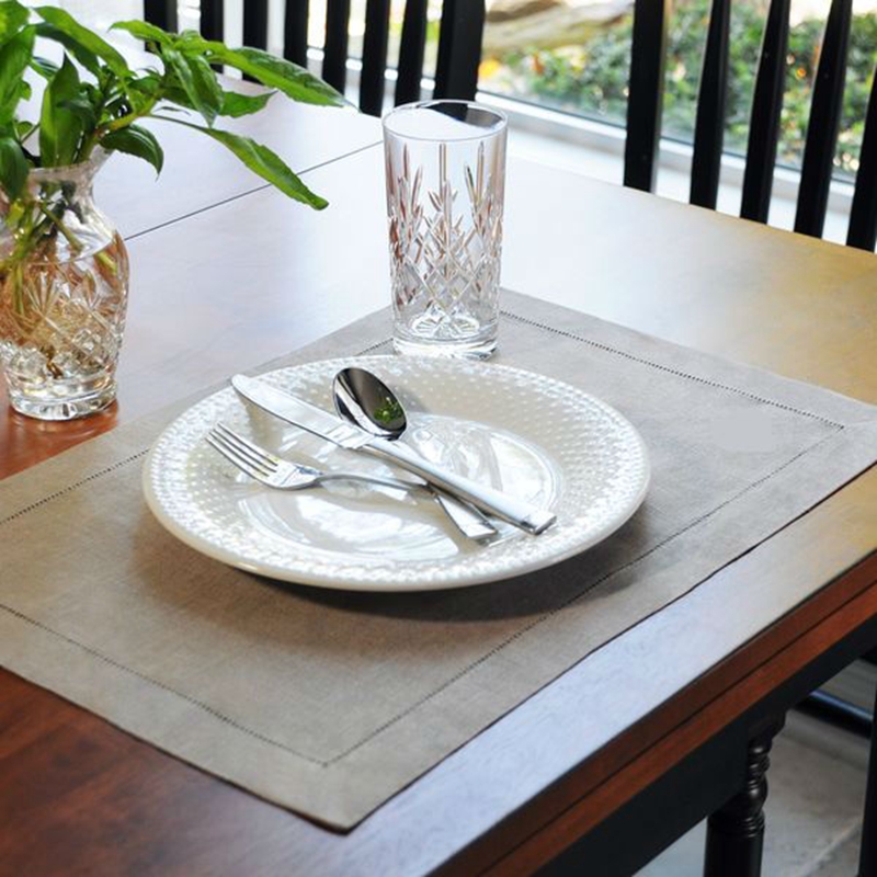 6 Pieces White Hemstitch Napki - مراجعة Linen Napkin Set وسعره