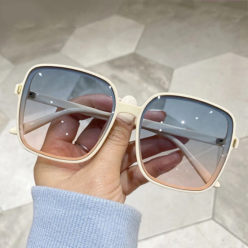Vintage Oversized Square Sungl - مراجعة Luxury Lifestyle Store وسعره