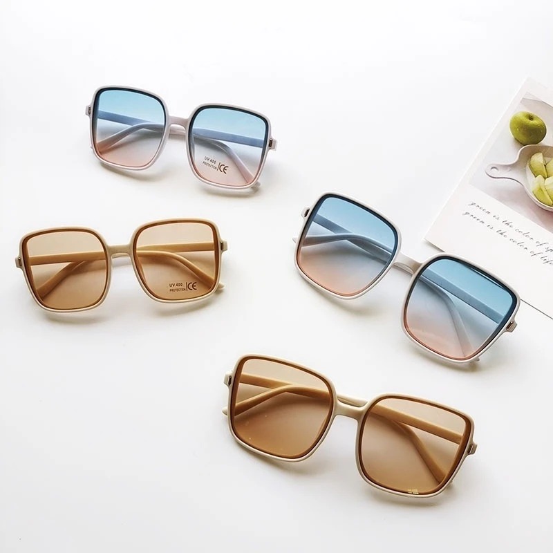 Vintage Oversized Square Sungl - مراجعة Luxury Lifestyle Store وسعره