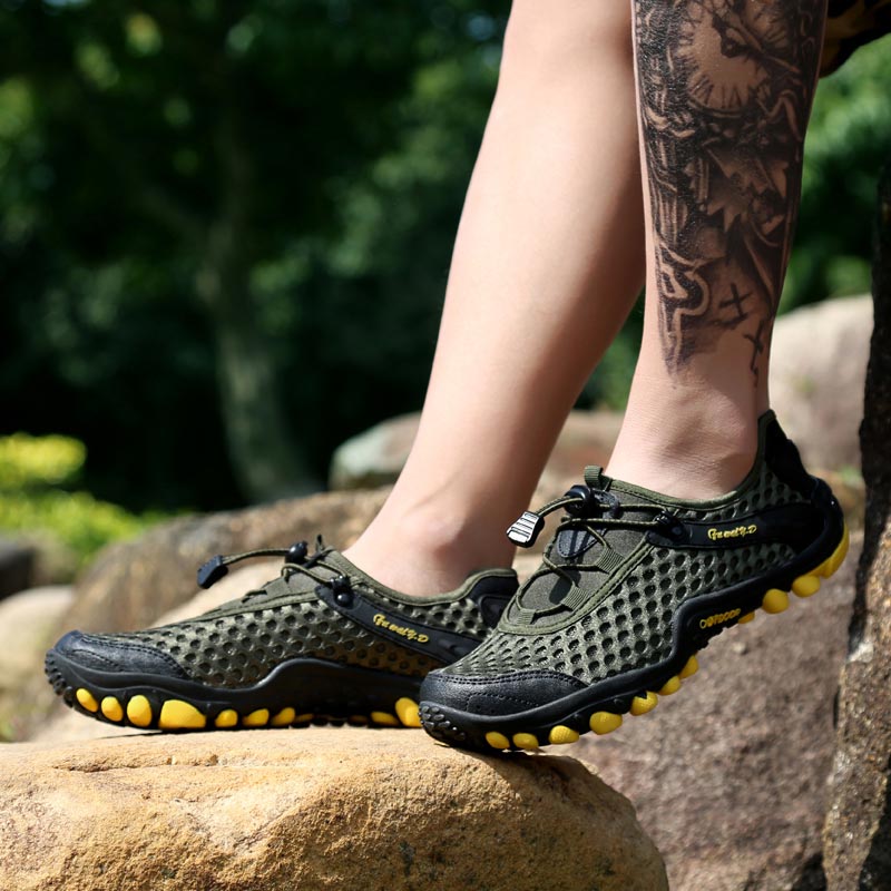 trekking mountain mens sports  - مراجعة Luxury Lifestyle Resorts وسعره