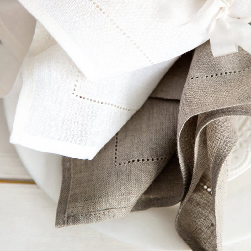 6 Pieces White Hemstitch Napki - مراجعة Linen Napkin Set وسعره