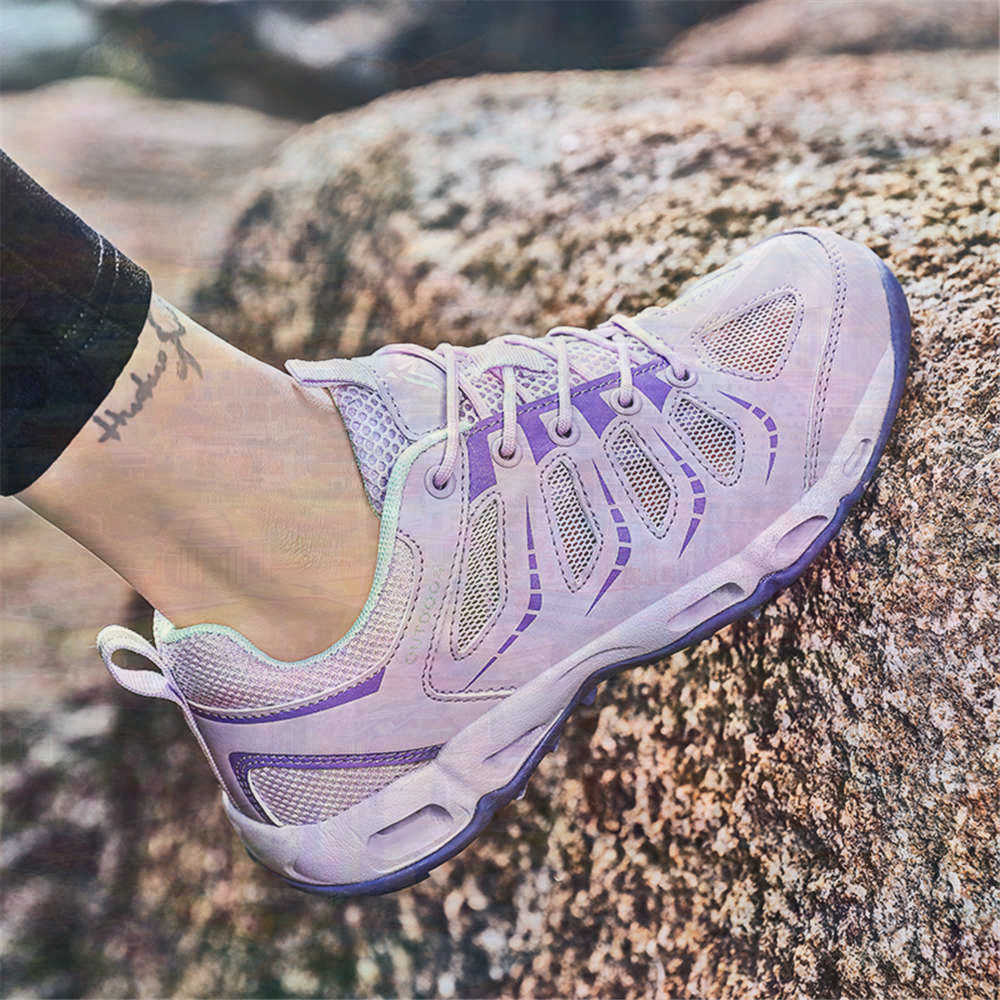 Sumer Round Tip Silver Sneaker - مراجعة Luxury Lifestyle Goods وسعره
