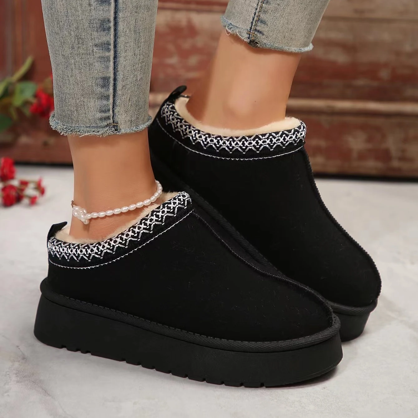 Designer Winter Platform Slipp - مراجعة Luxury Lifestyle Store وسعره