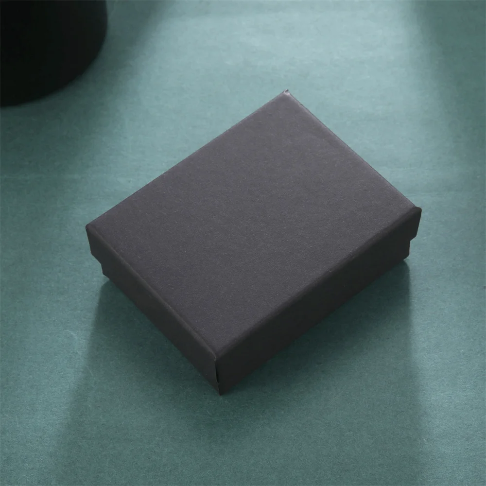 Black Gift Box for Jewelry Vel - مراجعة Velvet Jewelry Box وسعره