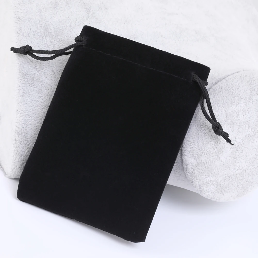Black Gift Box for Jewelry Vel - مراجعة Velvet Jewelry Box وسعره
