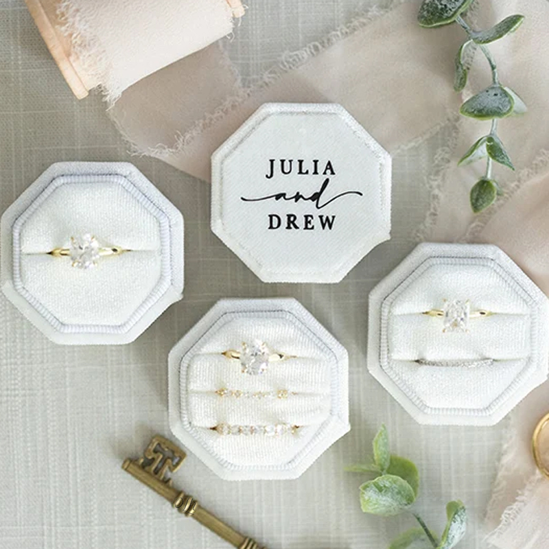 Custom Wedding Rings Box One T - مراجعة Velvet Jewelry Box وسعره